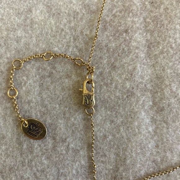Juicy Couture Gold Rhinestone Star Necklace ⭐️⭐️⭐️ - Picture 7 of 8